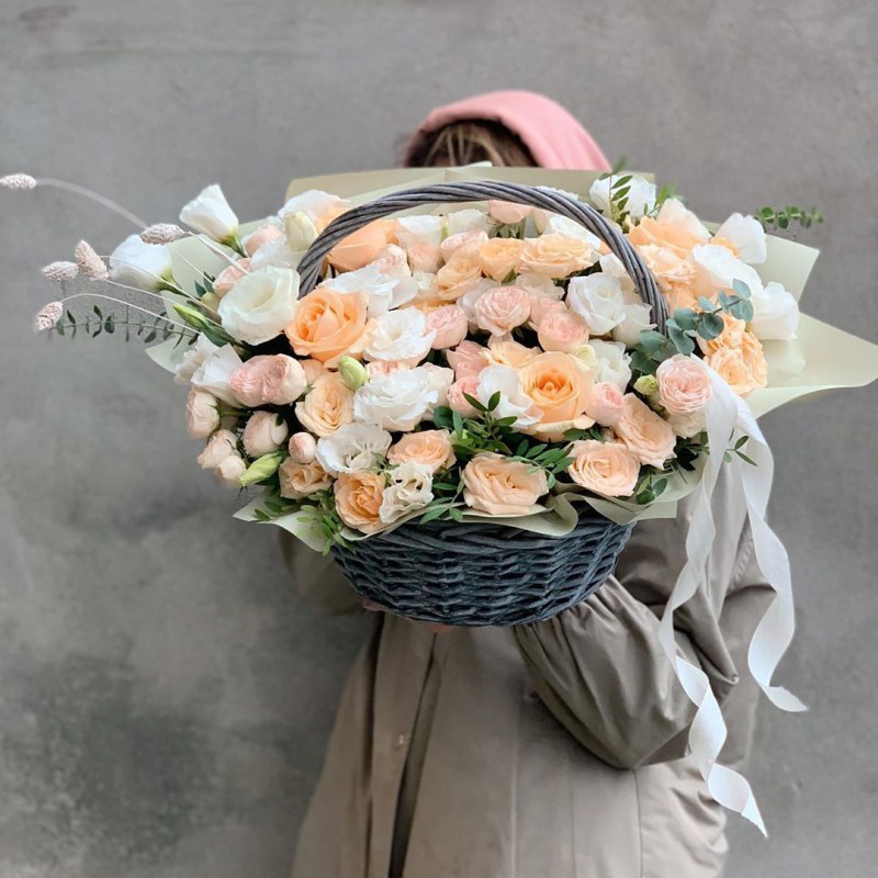 Большая корзина цветов 